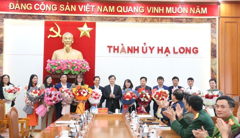Thành phố Hạ Long: 12 cán bộ diện BTV Thành ủy quản lý có đơn xin nghỉ hưu trước tuổi