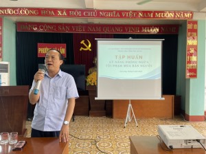 UBND phường Hà Lầm phối hợp với Trung Tâm công tác Xã hội tỉnh Quảng Ninh tổ chức hội nghị Tập huấn về Luật phòng, chống mua bán người; kỹ năng phòng chống tội phạm mua bán người