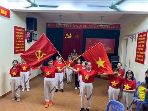 Hân hoan trong không khí thiêng liêng, hào hùng của 50 năm ngày Giải phóng miền Nam, 70 năm giải phóng khu mỏ
