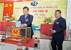 Đảng bộ Công ty CP Quốc tế Hoàng Gia: Phát huy vai trò hạt nhân chính trị lãnh đạo của Đảng trong doanh nghiệp có vốn đầu tư nước ngoài